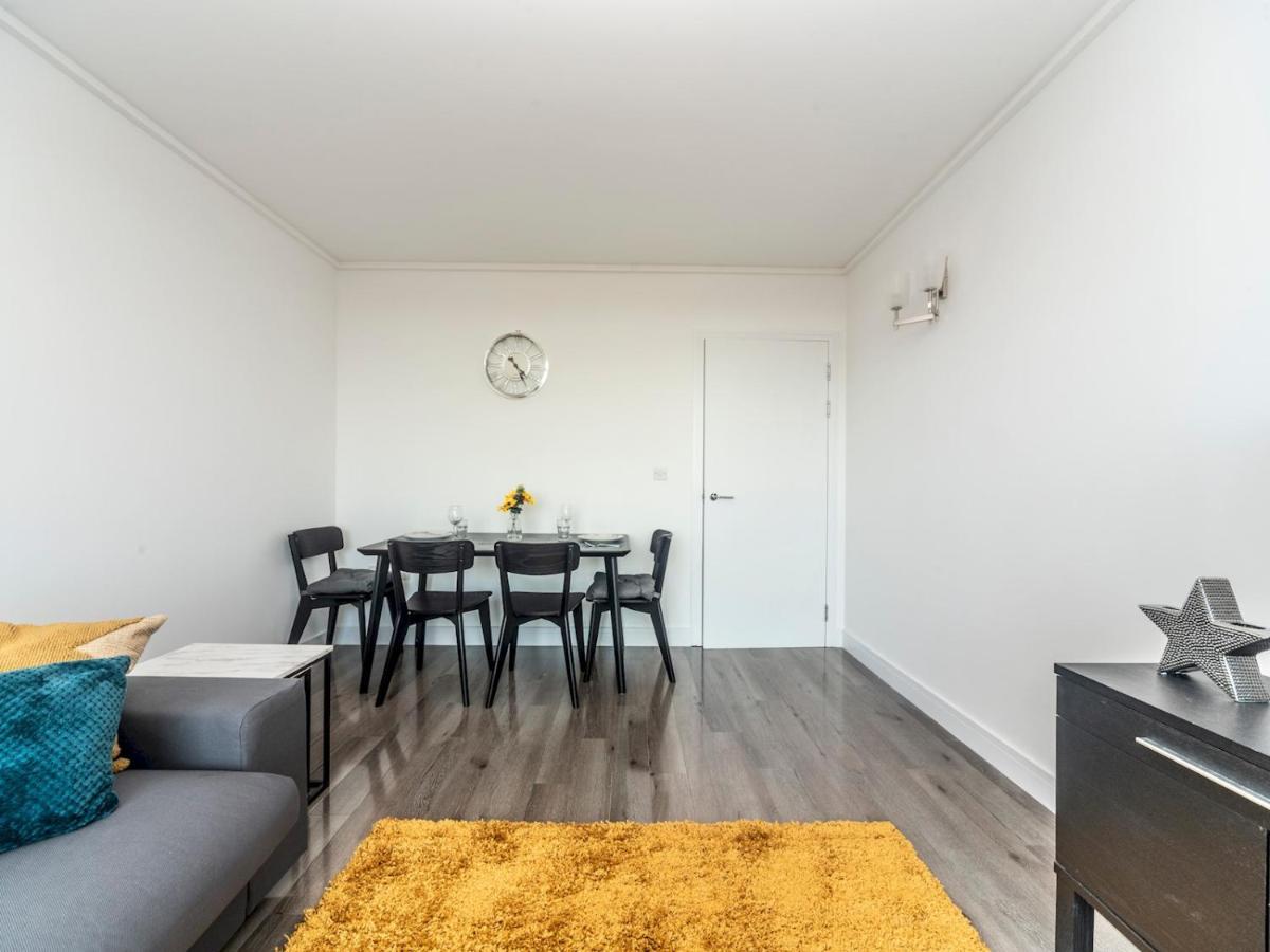 Pass The Keys Riverside Amazing Flat In London Close To The O2 Kültér fotó