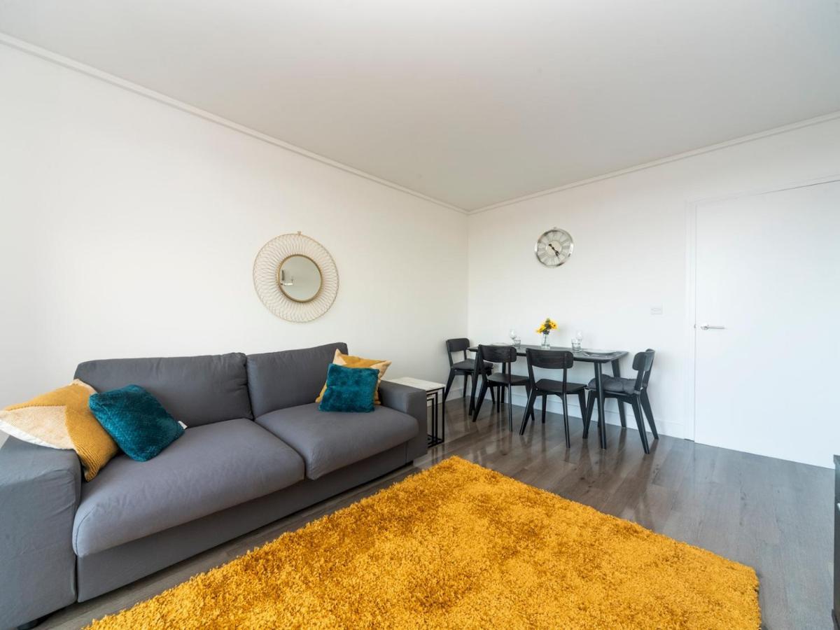 Pass The Keys Riverside Amazing Flat In London Close To The O2 Kültér fotó