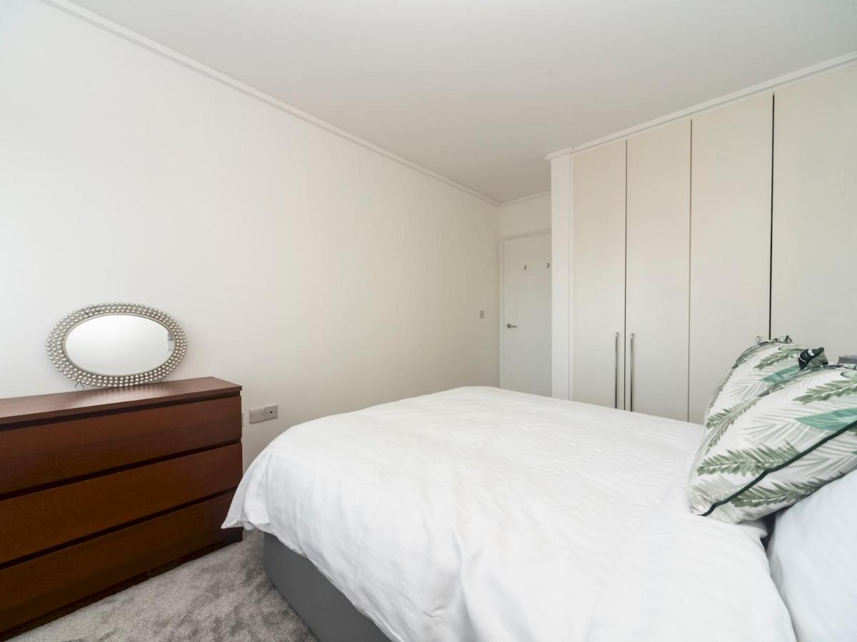 Pass The Keys Riverside Amazing Flat In London Close To The O2 Kültér fotó